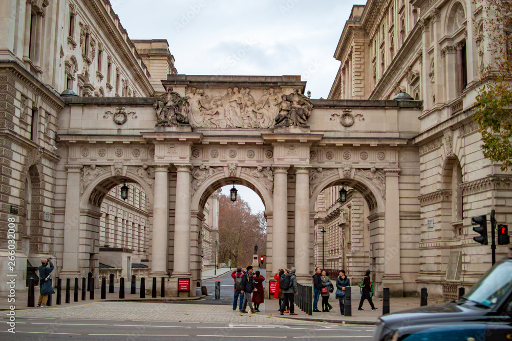 The palace and large gate on the charles street in london