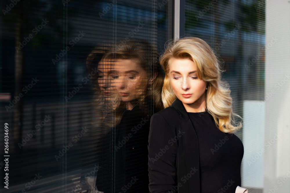 custom made wallpaper toronto digitalBusiness woman 