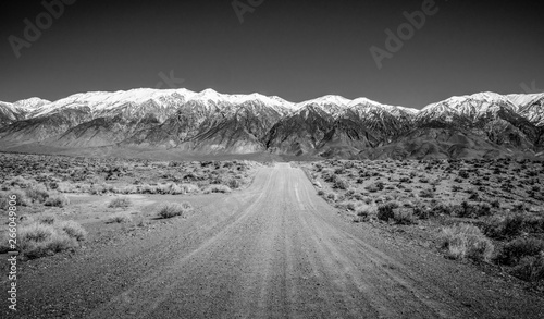 Quadro su tela Unpaved road through the Sierra Nevada - travel photography