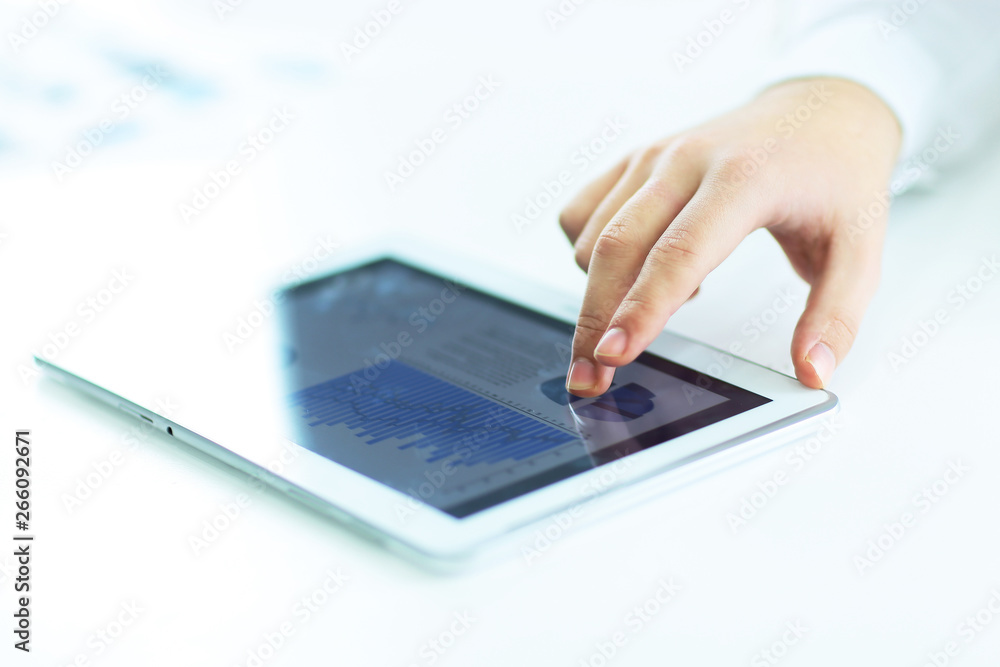 close up.businessman using digital tablet. photo with copy space close up.businessman using digital tablet. photo with copy space