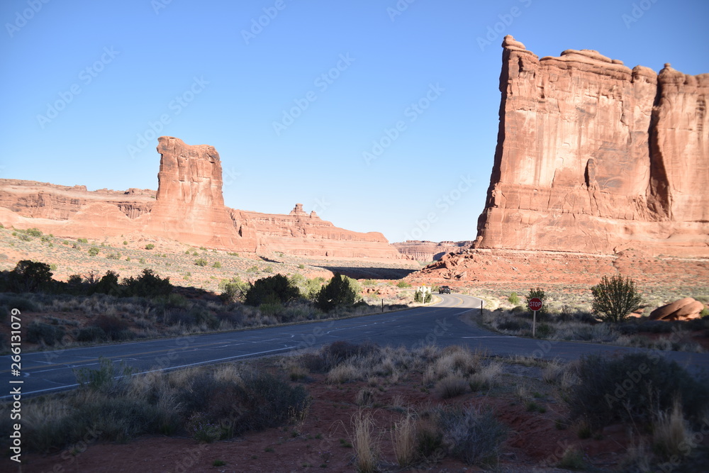 Arches National Park: Courthouse Towers