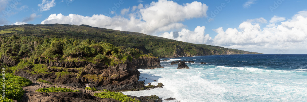 Black sand beack on Maui Black sand beack on Maui