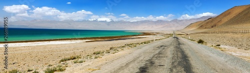Karakul lake Pamir range and Pamir highway Tajikistan © Daniel Prudek