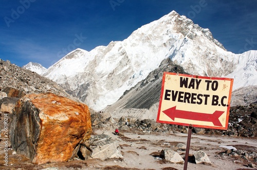 way to mount everest b.c., Nepal Himalayas mountains