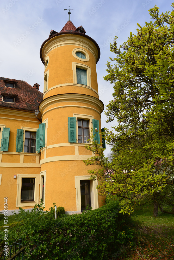 Schloss Wiesent / Wiesent im Oberpfälzer Landkreis Regensburg (Bayern)