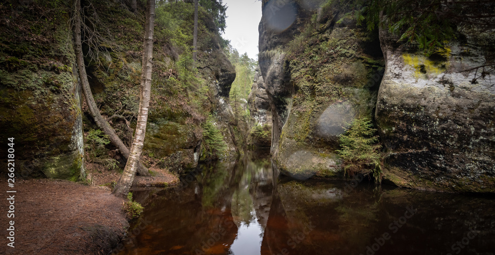 Jezioro Adrspaskie skalne miasto, Teplice nad Metuji Jezioro Adrspaskie skalne miasto, Teplice nad Metuji