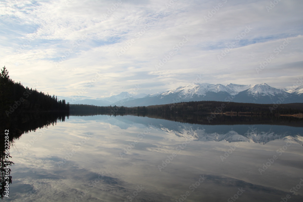 Fototapeta premium Morning Reflections On Pyramid Lake, Jasper National Park, Alberta