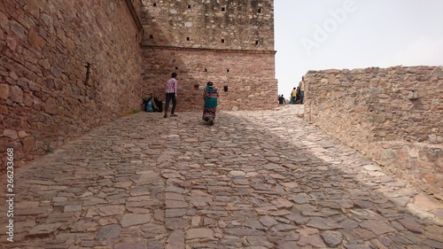 bhangarh fort