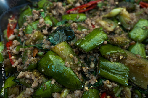 Stir-fried eggplant and minced pork