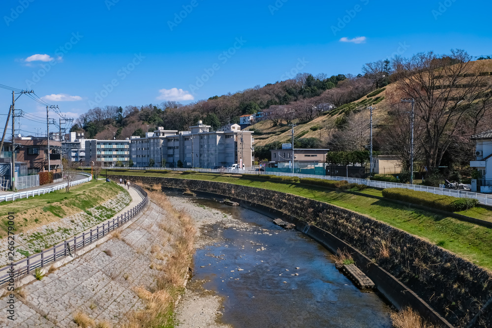 聖蹟桜ヶ丘 大栗川