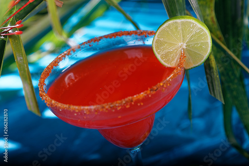 Quadro em tela A cosmopolitan, or informally cosmo, is a cocktail made with vodka, triple sec, cranberry juice, and freshly squeezed or sweetened lime juice