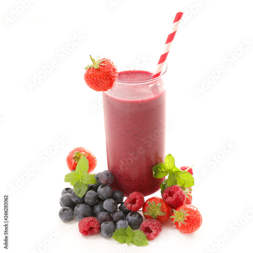 berry fruit smoothie with strawberry blueberry and raspberry