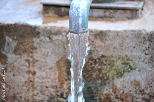l'eau de boissoin © YEMPABOU