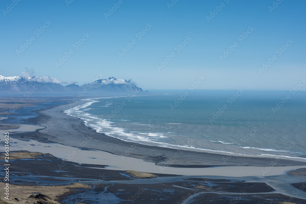 Icelandic seashore and mountains 
