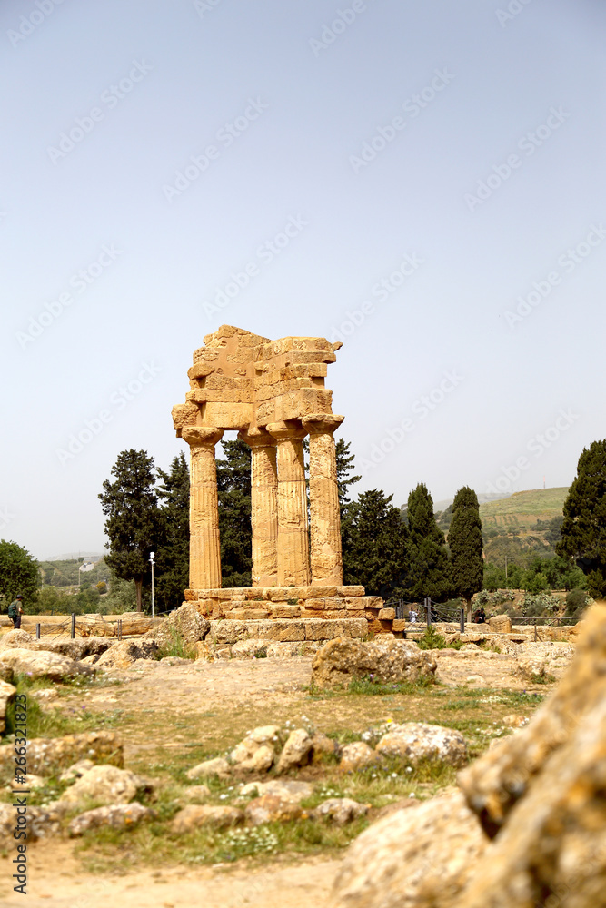 Tempio Dioscuri Valle dei Templi Agrigento