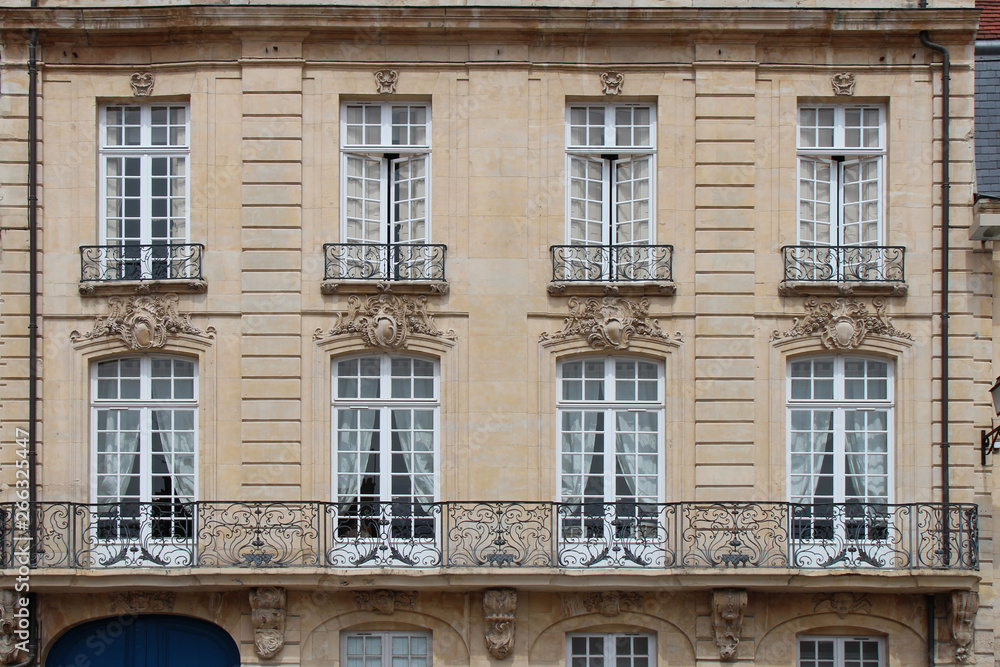 Fototapeta premium building - caen - france