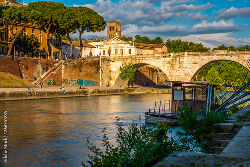 Isola Tiberina, Island, River, Tevere, Bridge, Rotto, Cestio, Trastevere district, Basilica of St. Bartholomew on the Island, Roma, Lazio, Italy, Europe