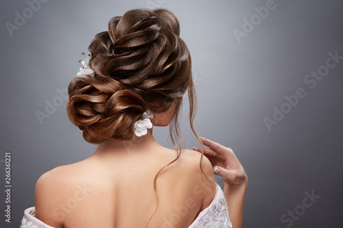 perfect bride's hairstyle from back