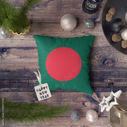 Schilderij op canvas Happy New Year tag with Bangladesh flag on pillow