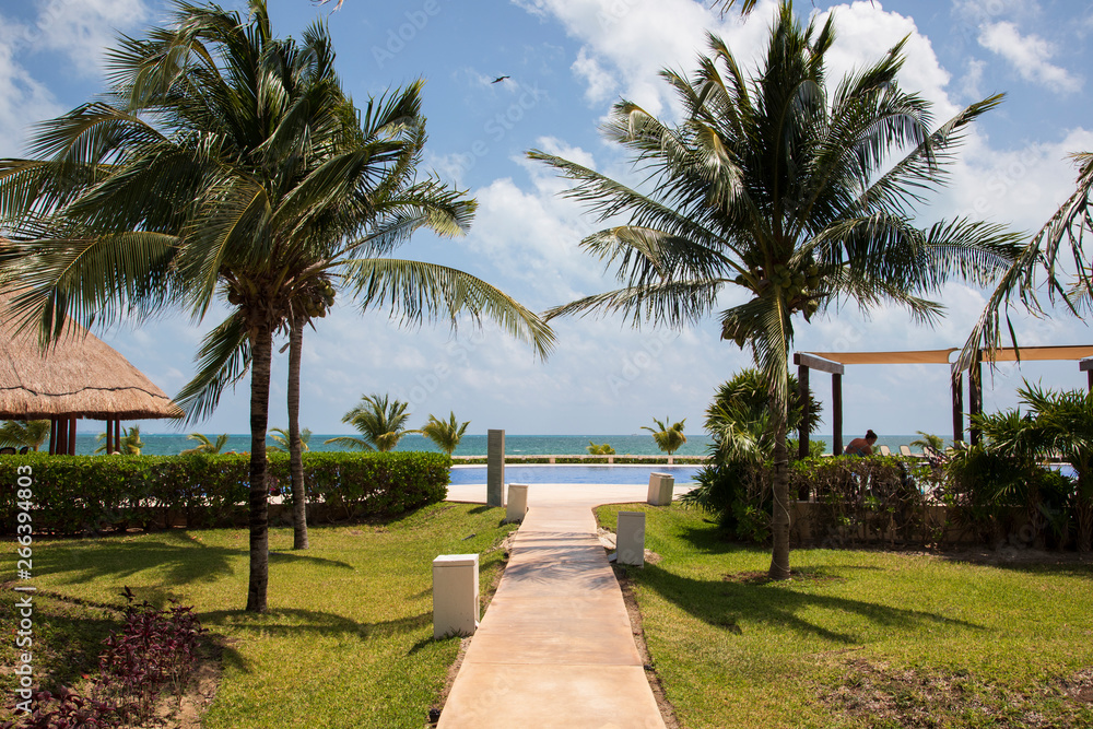 Fototapeta premium Cancun, Puerto Juarez