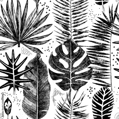 Seamless pattern with hand drawn tropical leaves