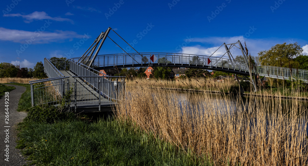 Brücke über den Verbindungskanal in Emden Brücke über den Verbindungskanal in Emden