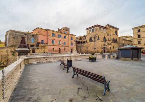 Foto Tarquinia (Italy) - A gorgeous etruscan and medieval town in province of Viterbo, Tuscia, Lazio region