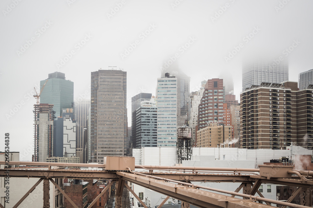 Manhattan skyline from the sumptuous Brooklyn bridge - New York City, NY