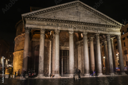 pantheon at night in Rome