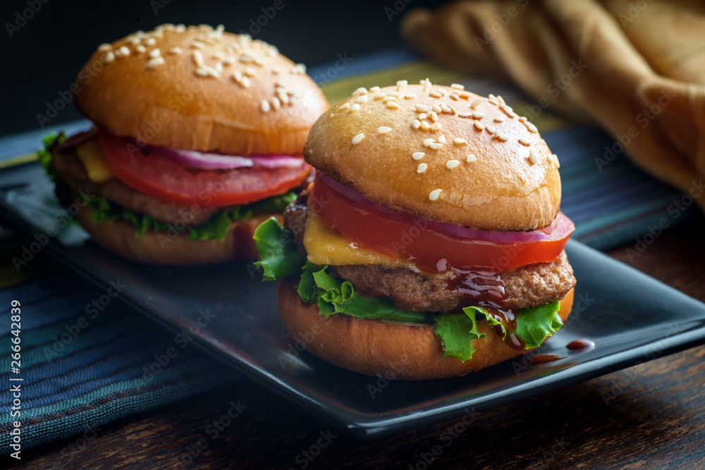 Rustic Moody Cheeseburger Sliders Rustic Moody Cheeseburger Sliders