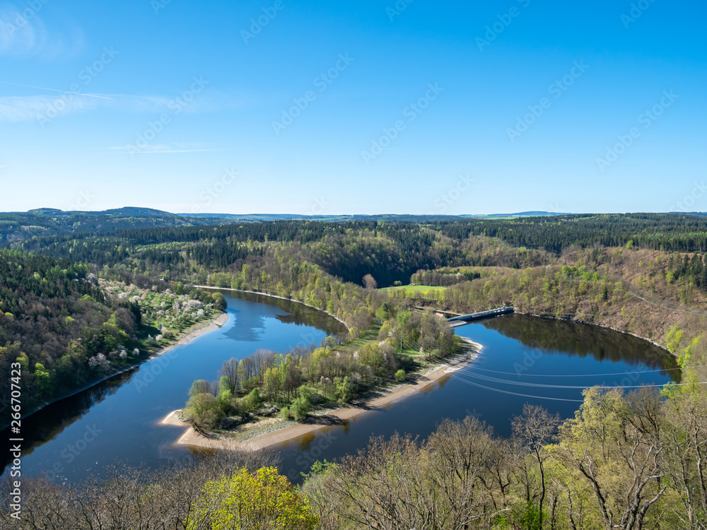 Talsperre Burgkhammer in Thüringen Deutschland