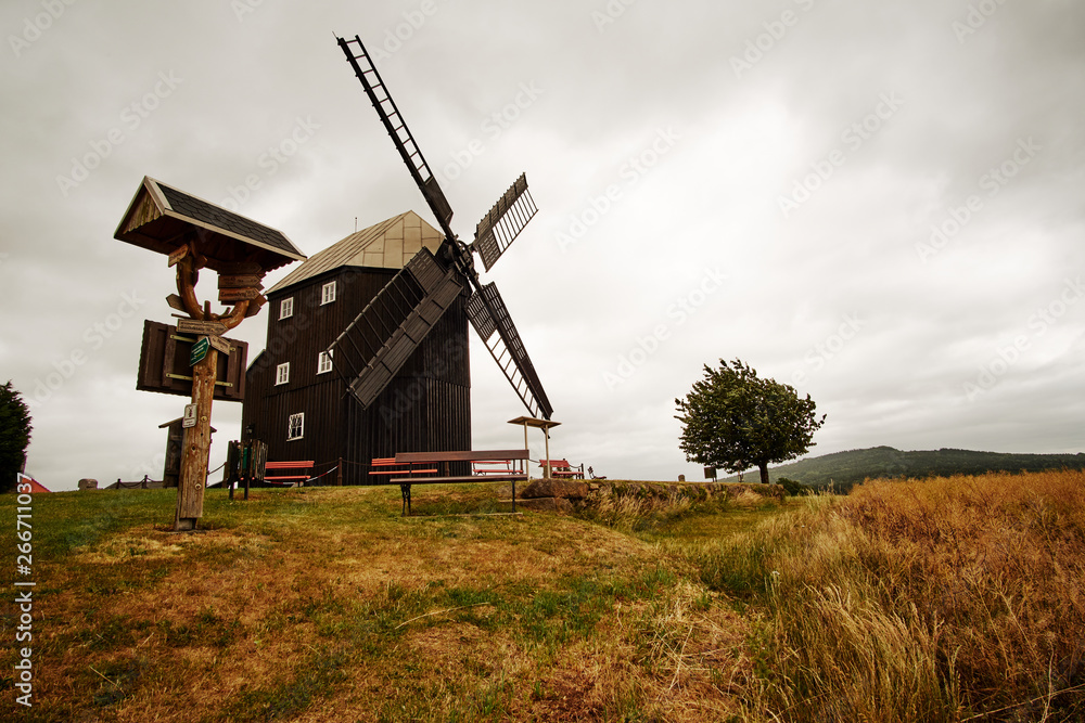 Fototapeta premium Windmühle