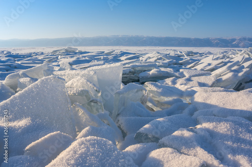 Lód jeziora Bajkał
