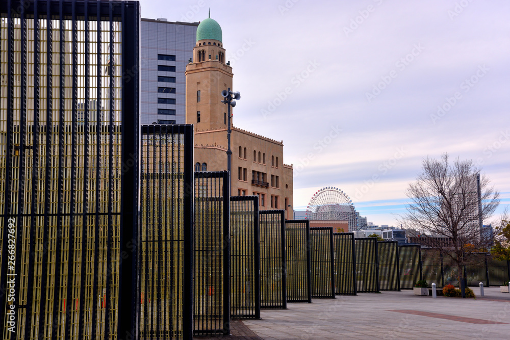 Fototapeta premium 象の鼻パークと横浜税関