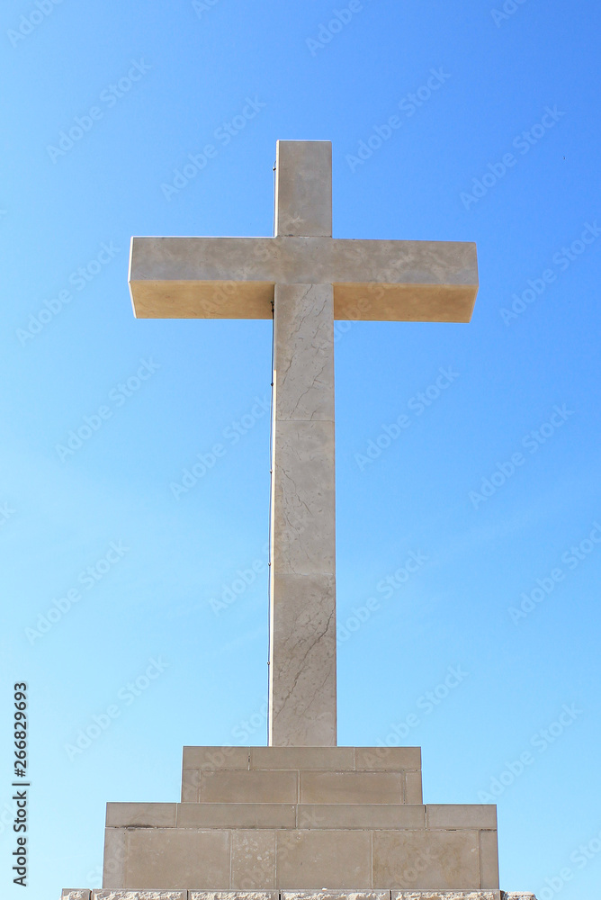 スルジ山の十字架