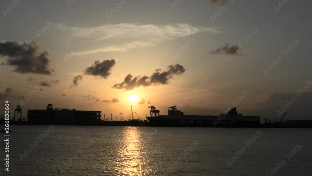 那覇港 夕景 那覇港 夕景
