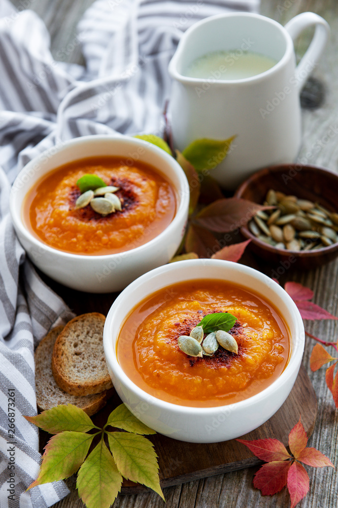 Bowls of pumpkin soup Bowls of pumpkin soup