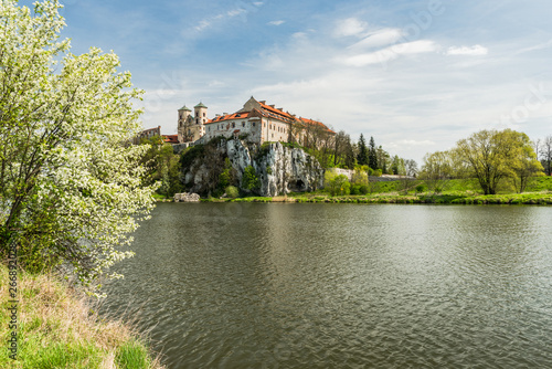 Cuadro en lienzo Benedictine abbey, monastery  in Tyniec near Krakow, Poland.