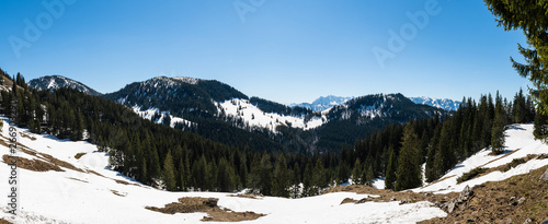 Snowy scenery in Chiemgau in the bavarian alps © Thorsten Spoerlein