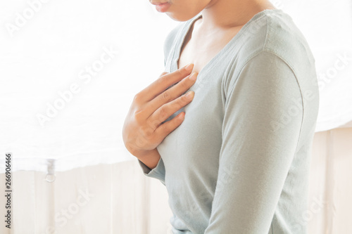 Billede på lærred Chest pain. Burning sensation