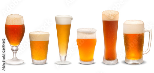 Papier peint Set of many beer glasses with different beer isolate on white background