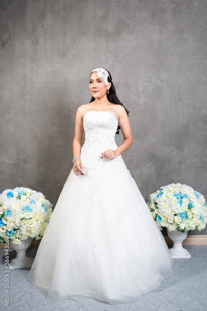 Beautiful woman in wedding dress , Bride Thai style fashion Beautiful woman in wedding dress , Bride Thai style fashion