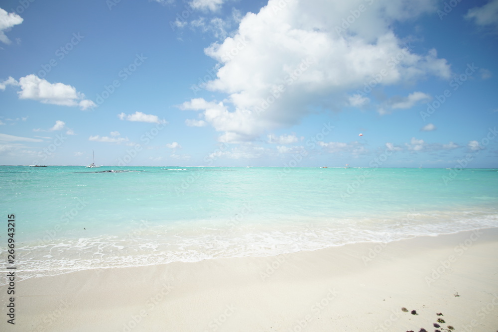 Tropical beach with cyan aqua, türkis