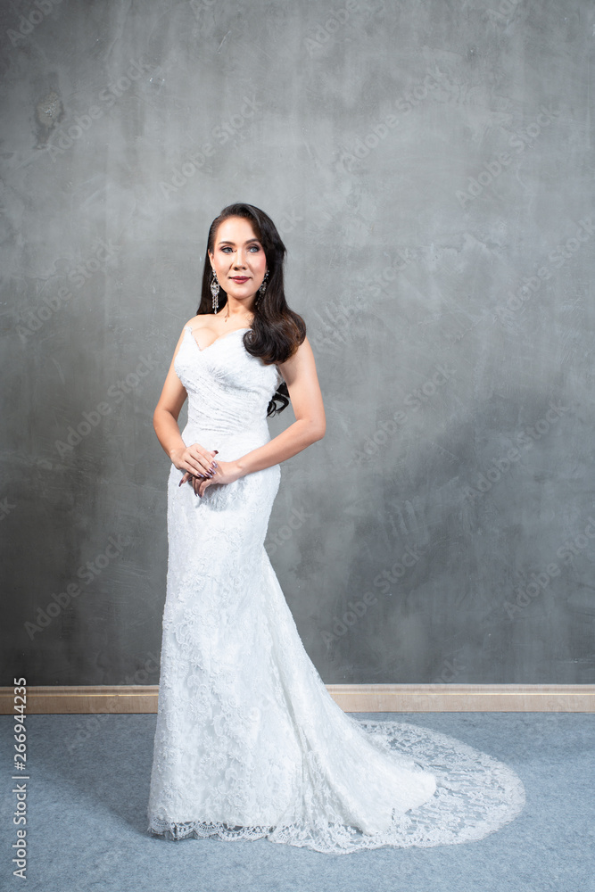 Beautiful woman in wedding dress , Bride Thai style fashion Beautiful woman in wedding dress , Bride Thai style fashion