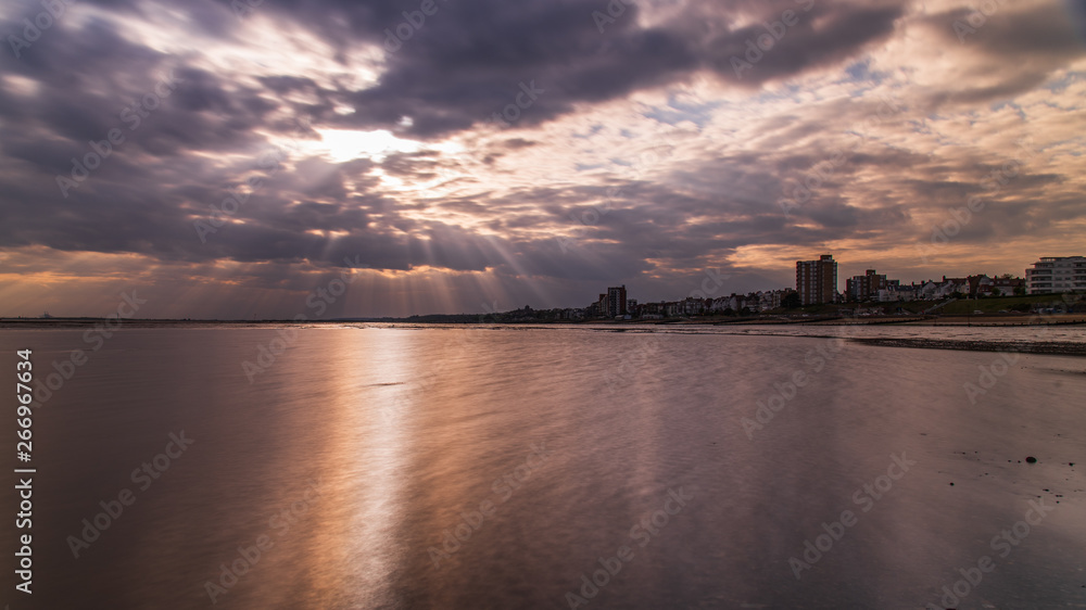 Rays on Estuary and Town Rays on Estuary and Town
