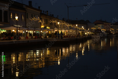 walking the night along the canal  © fabmarini