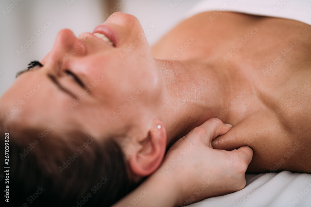 Shoulder blade Sports Massage Therapy Shoulder blade Sports Massage Therapy
