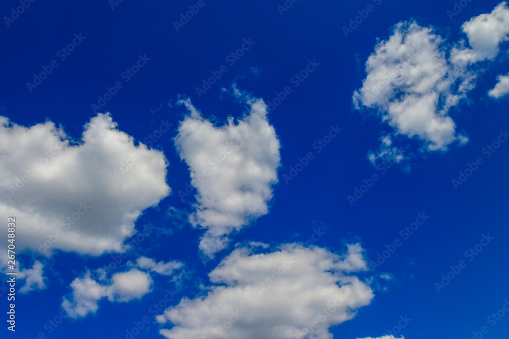 Fototapeta premium White clouds in blue sky