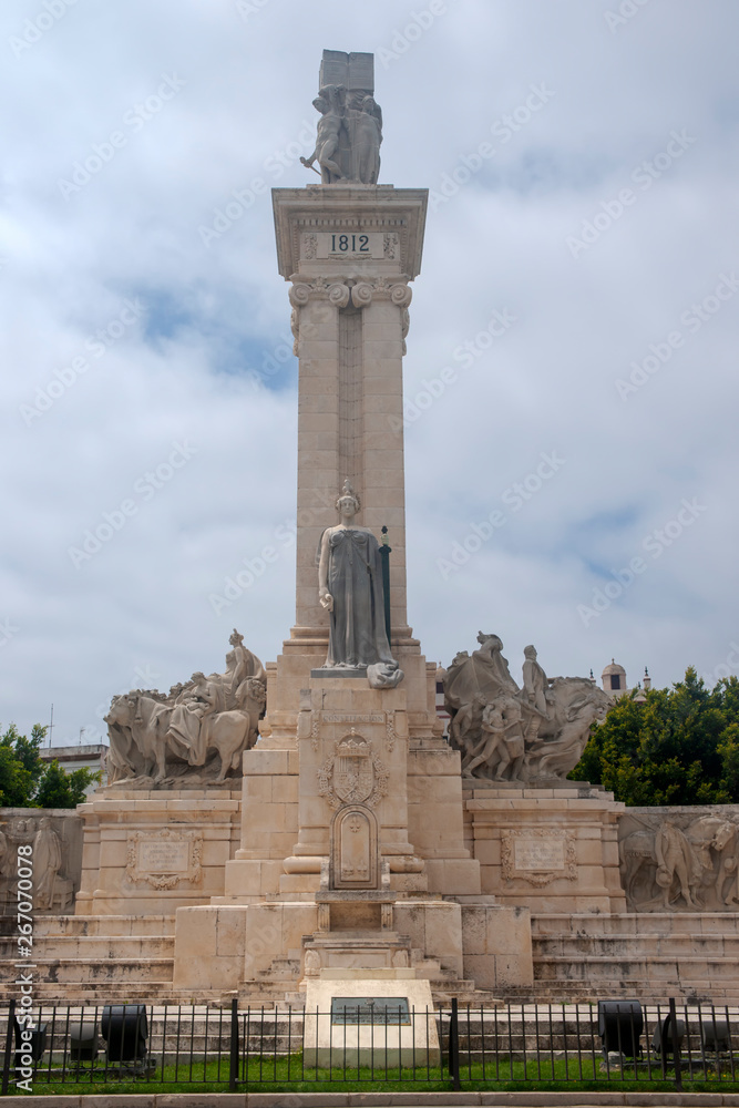 Plaza de España de Cádiz, Monumento a la Constitución de 1812