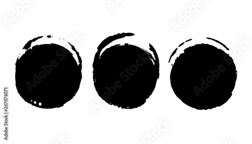 Set of grunge ink circle on white background
